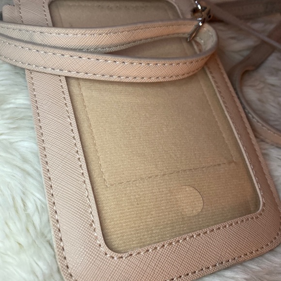 Save The Girl Touch Screen CellPhone handbag - Picture 8 of 8